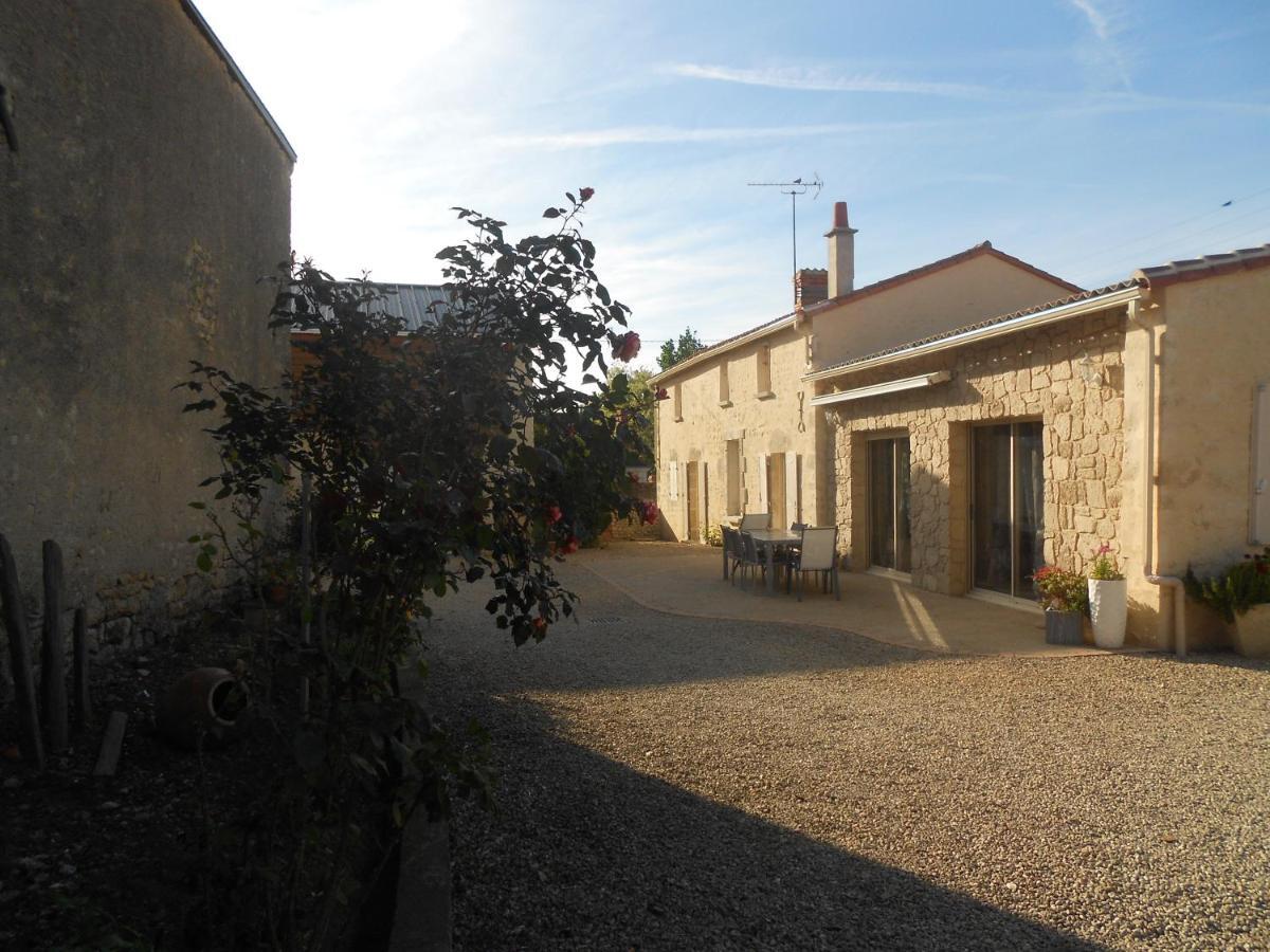 Charmante Maison A La Campagne Taizé Exteriér fotografie