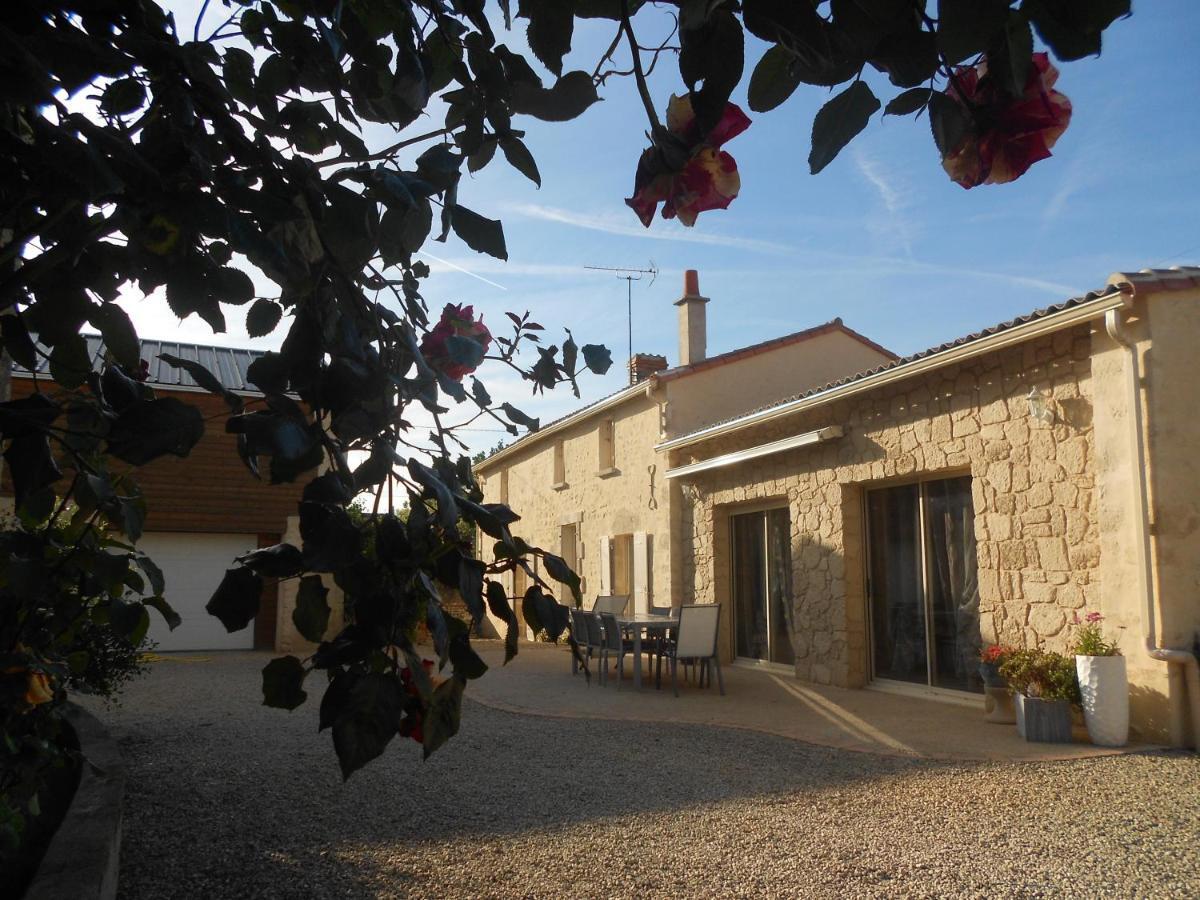 Charmante Maison A La Campagne Taizé Exteriér fotografie